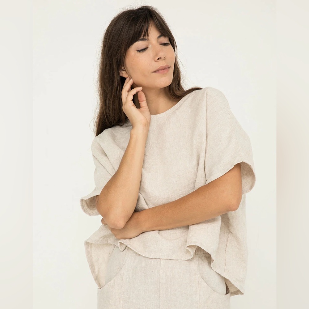 Elizabeth Suzann Linen Linn Tee in Flax